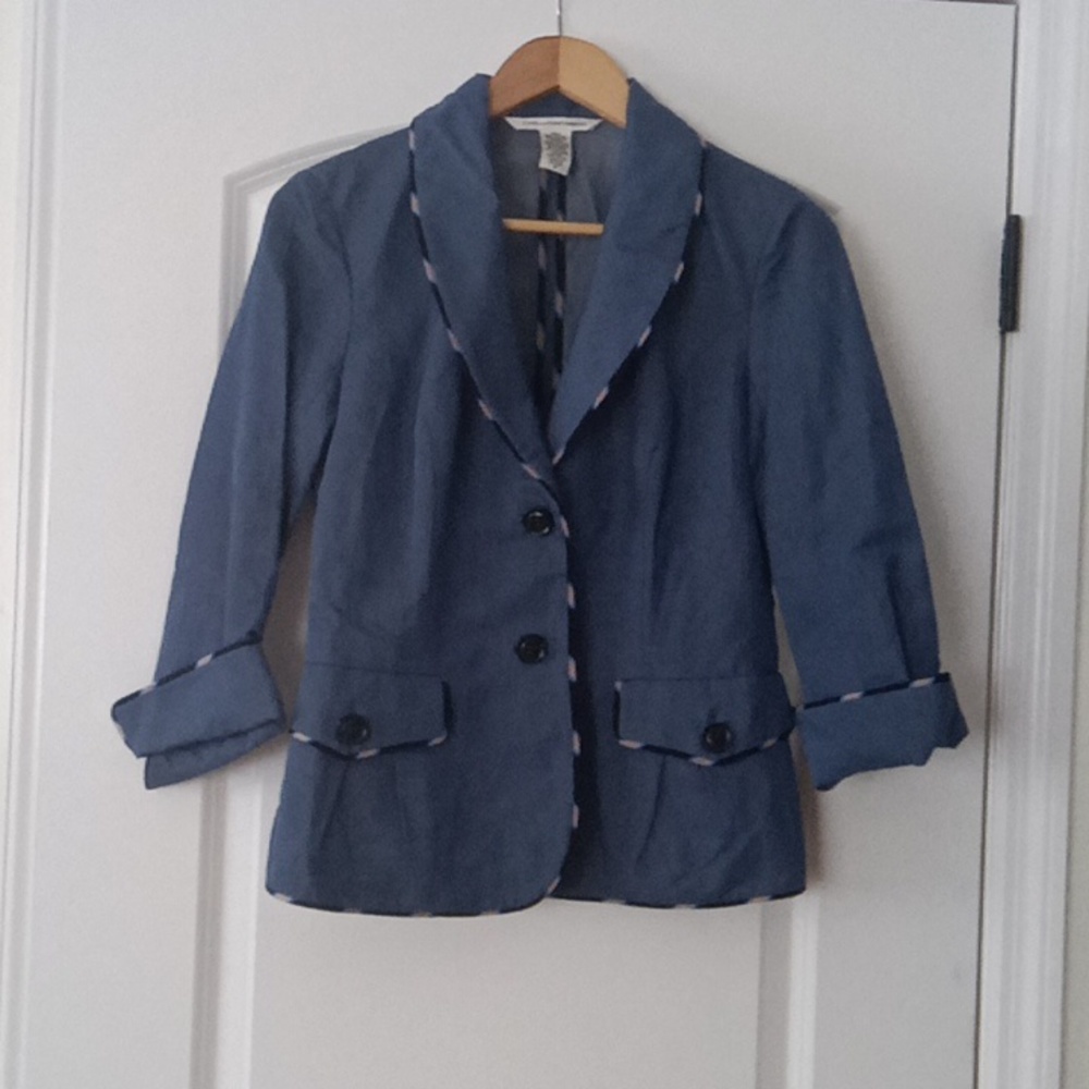 Diane von Furstenberg. DVF. Summer Blazer. Cotton. Size 8. Denim Blue Color.